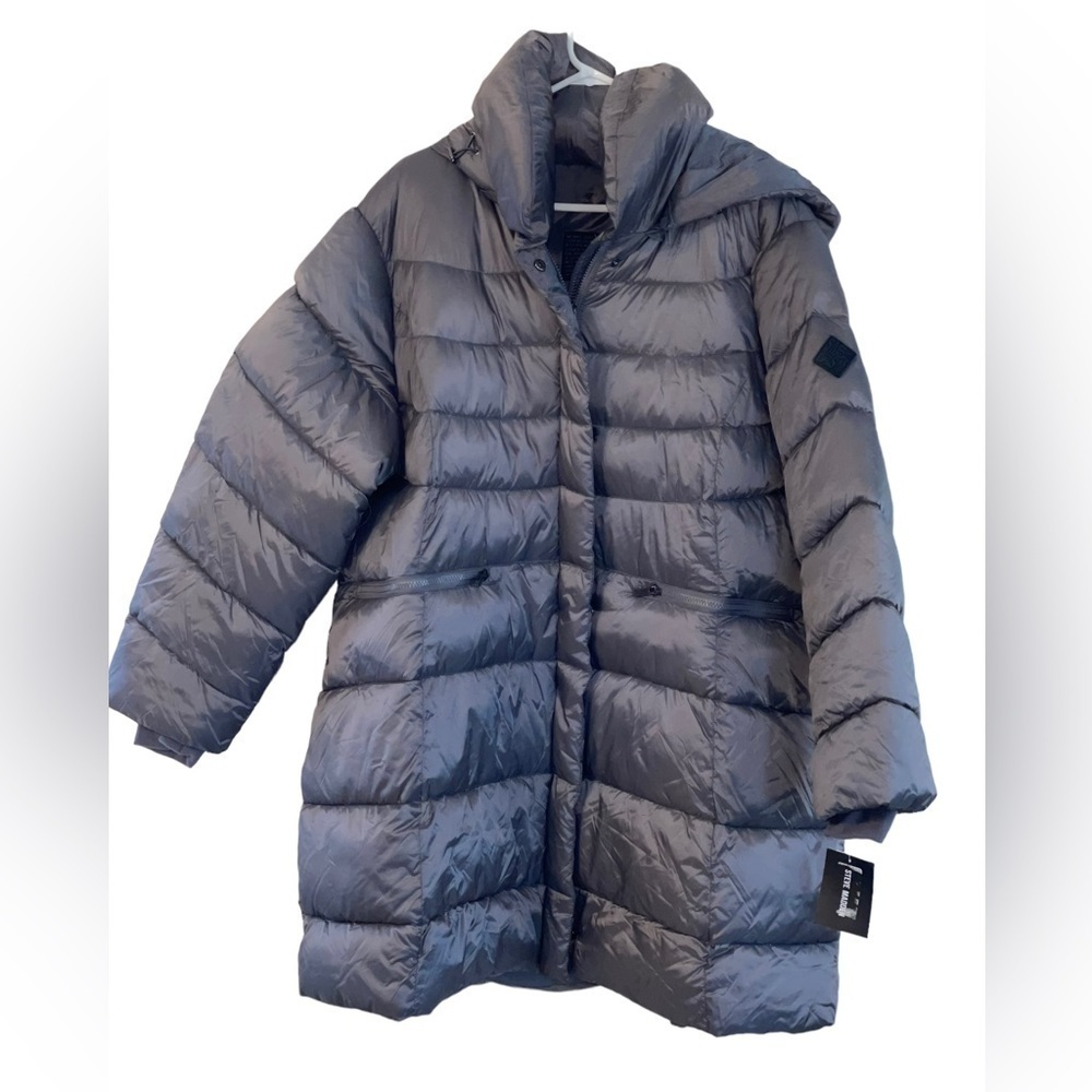 NEW- Steve Madden Plus Size, long puffer jacket / parka detachable hood. Size 3X - Picture 3 of 11